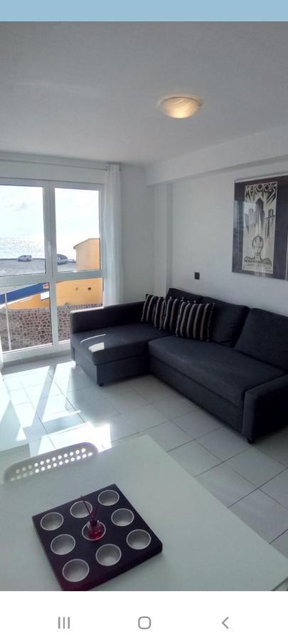 Un Dormitorio Frente Playa El Medano Exterior foto
